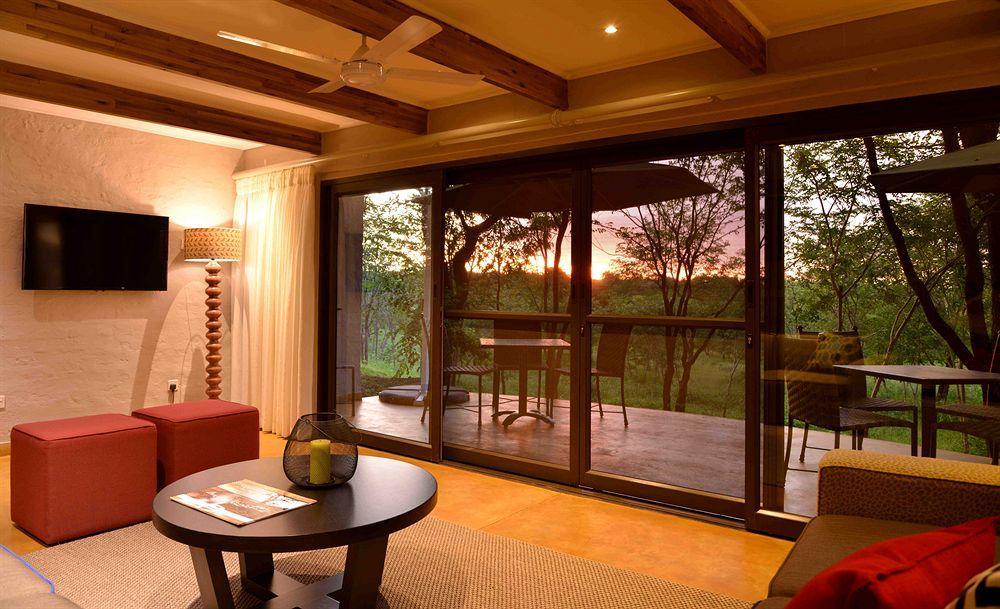 Hotel Safari