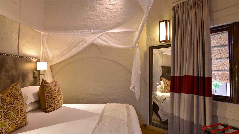 Safari Hotel Victoria Falls