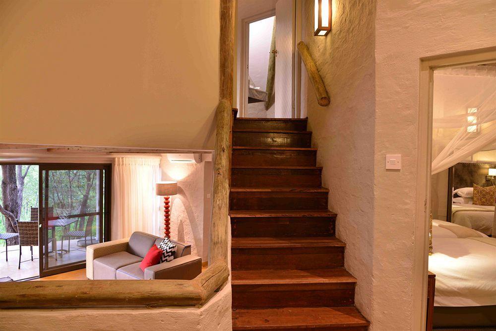 Hotel Safari 5*
